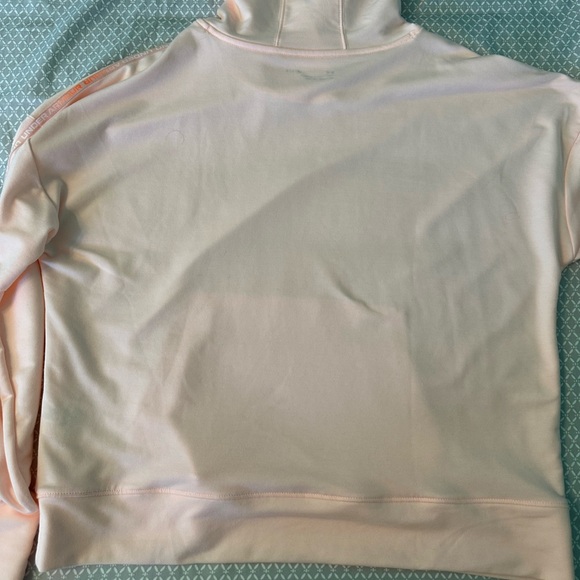Under Armour Women’s Peach Hooded shirt Large L - Picture 5 of 5